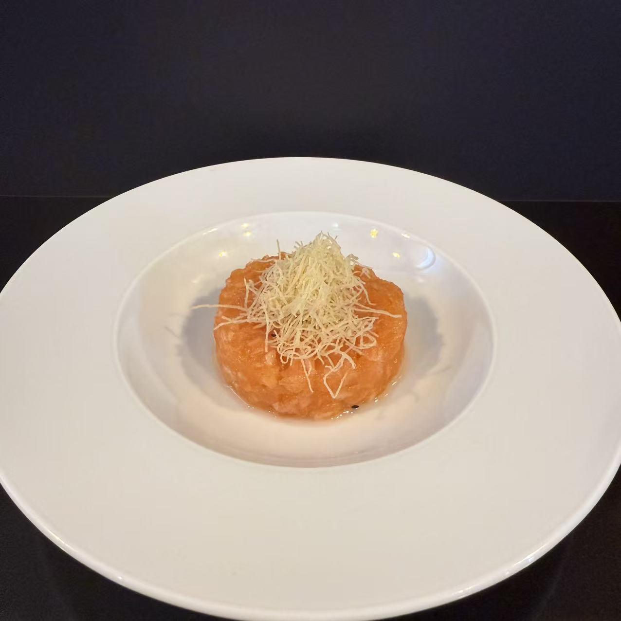 Tartar salmone kataifi