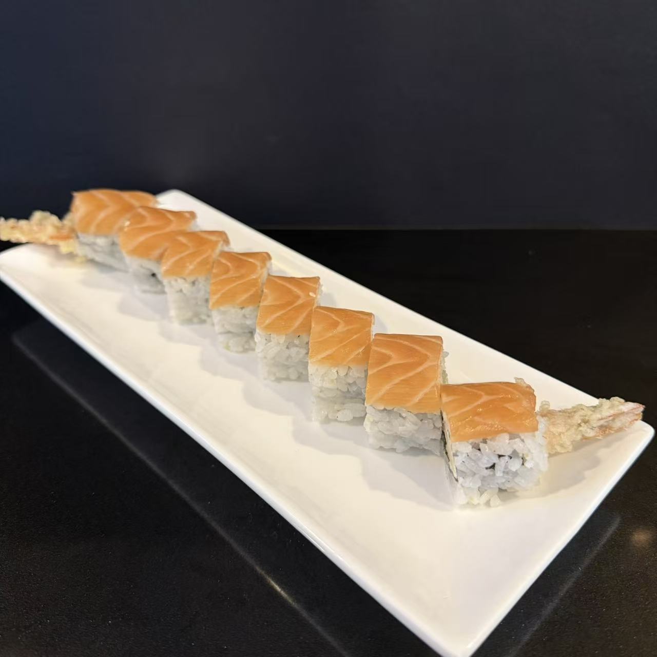 Ura Tiger roll